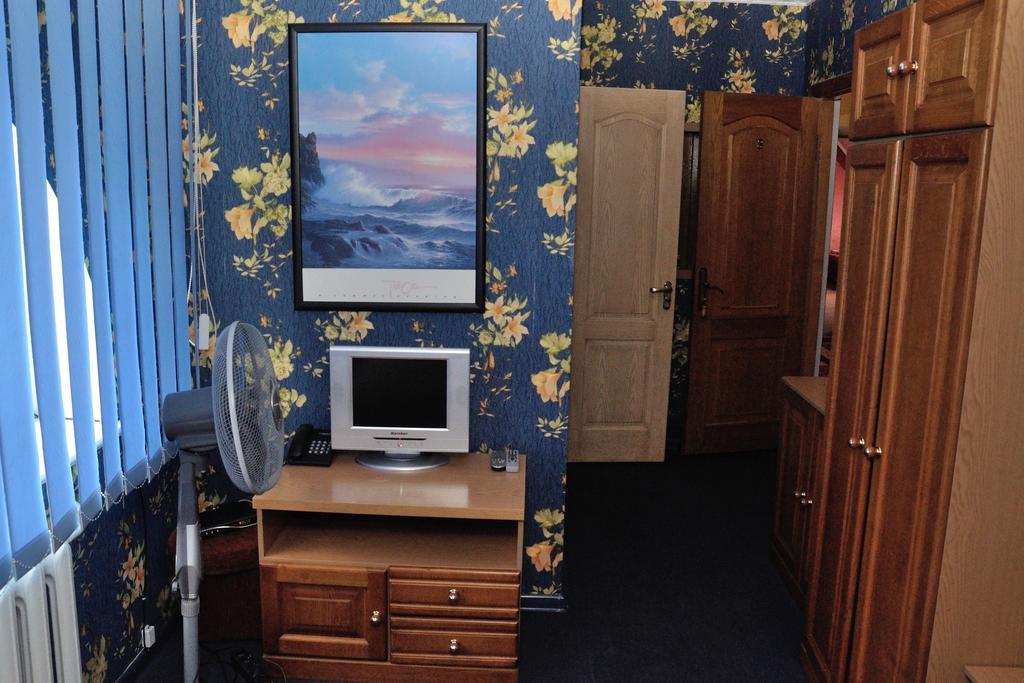 Zolota Pidkova Bed & Breakfast Kovel' Exterior photo