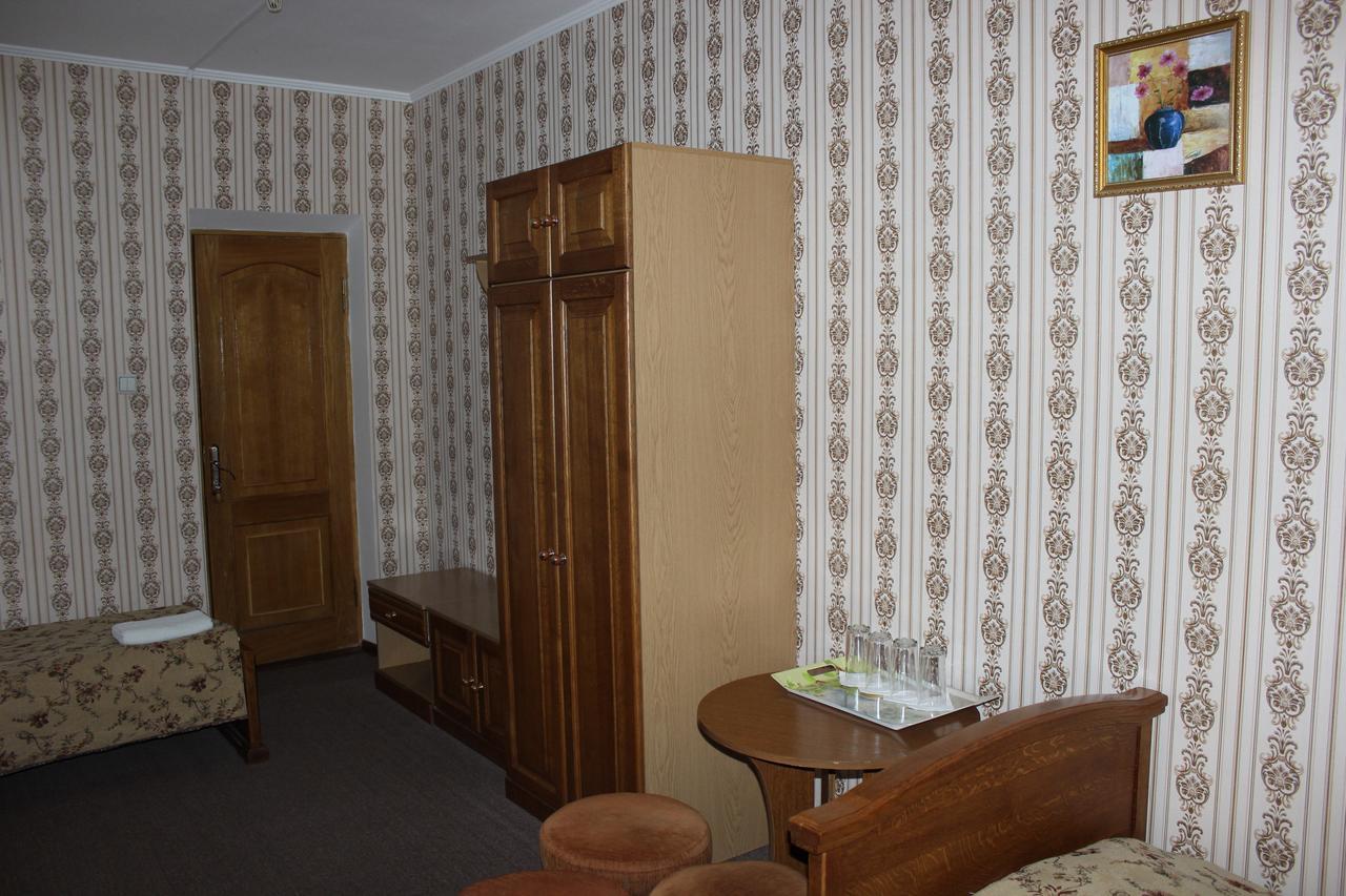 Zolota Pidkova Bed & Breakfast Kovel' Exterior photo