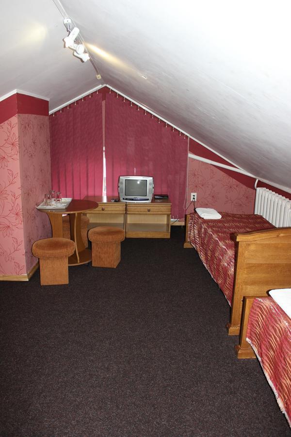 Zolota Pidkova Bed & Breakfast Kovel' Exterior photo