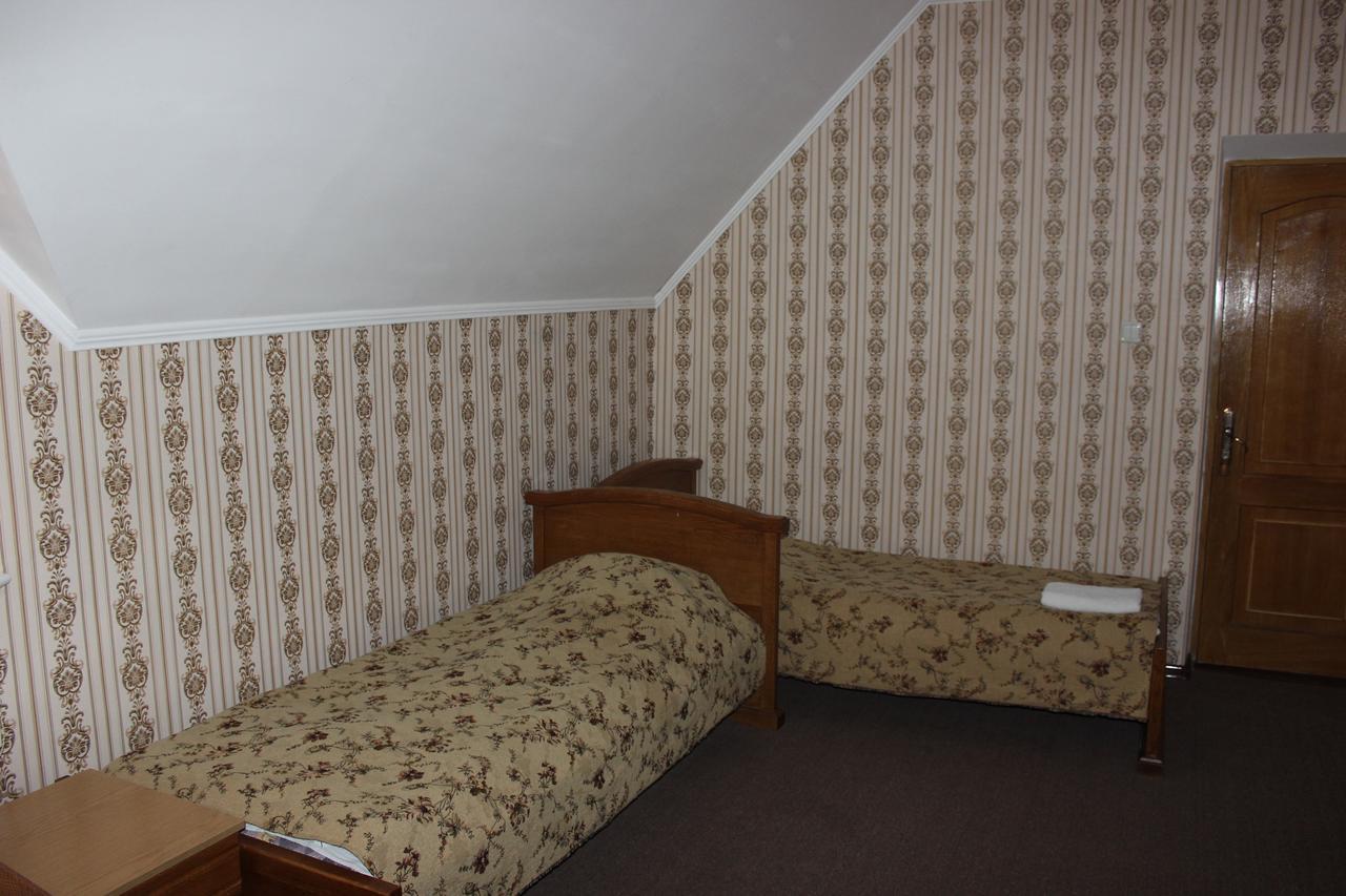 Zolota Pidkova Bed & Breakfast Kovel' Exterior photo